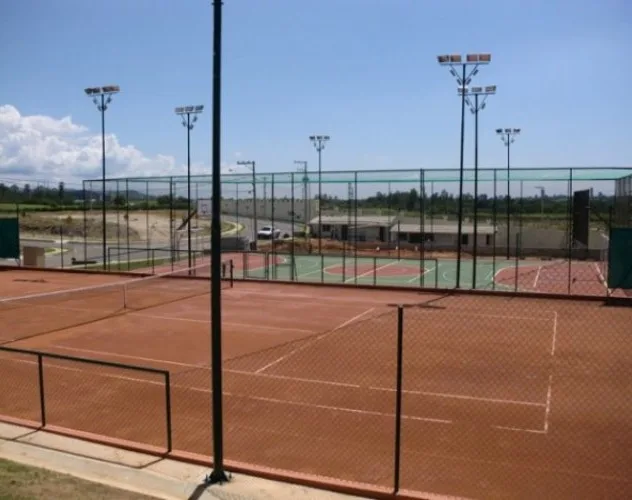 quadra-tenis-montserrat